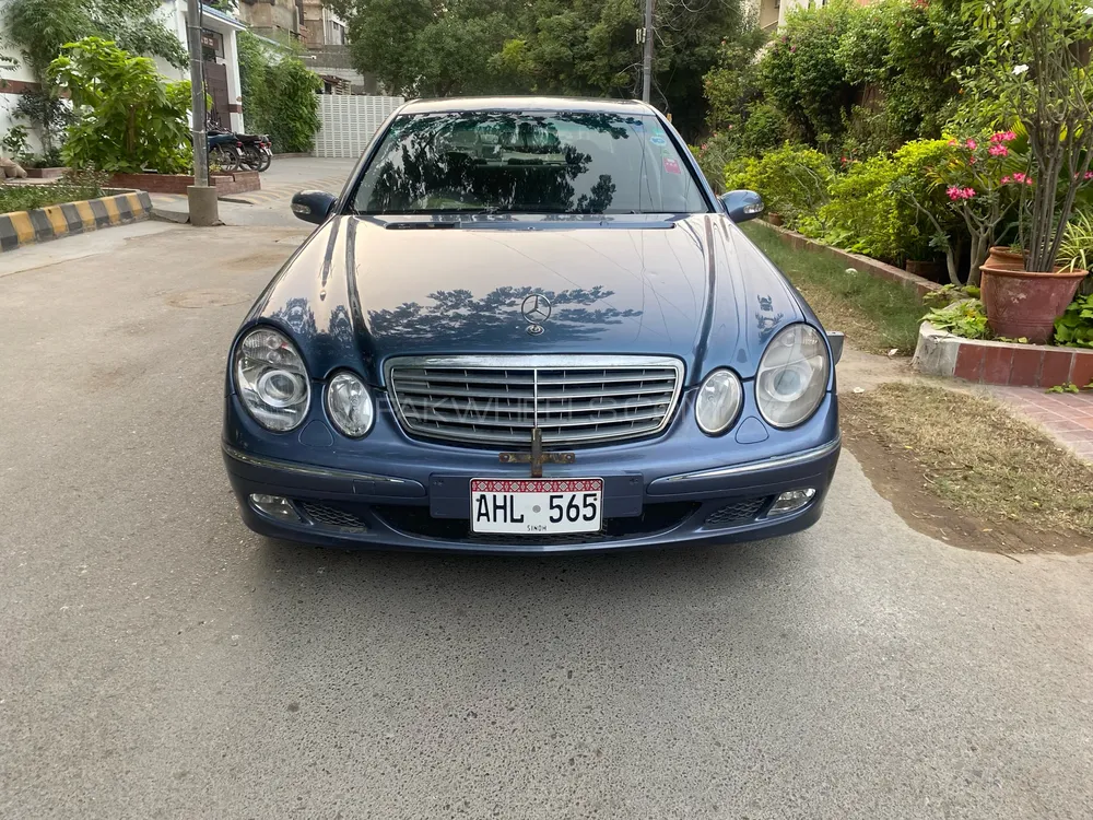 Mercedes Benz E Class 2023 for Sale in Karachi Image-1