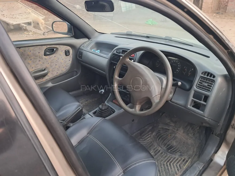 Suzuki Baleno 2004 for Sale in Sahiwal Image-1
