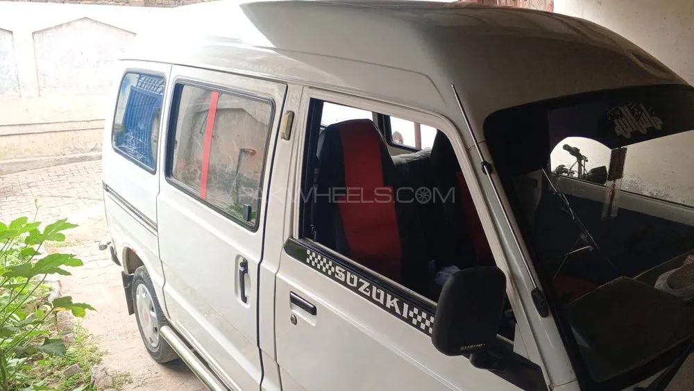 Suzuki Bolan 2017 for Sale in Lahore Image-1