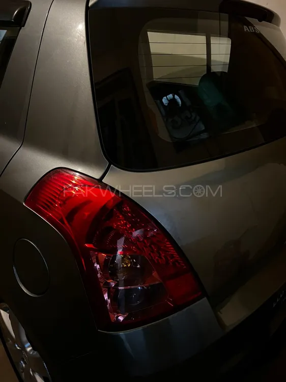 Suzuki Swift 2012 for Sale in Lahore Image-1