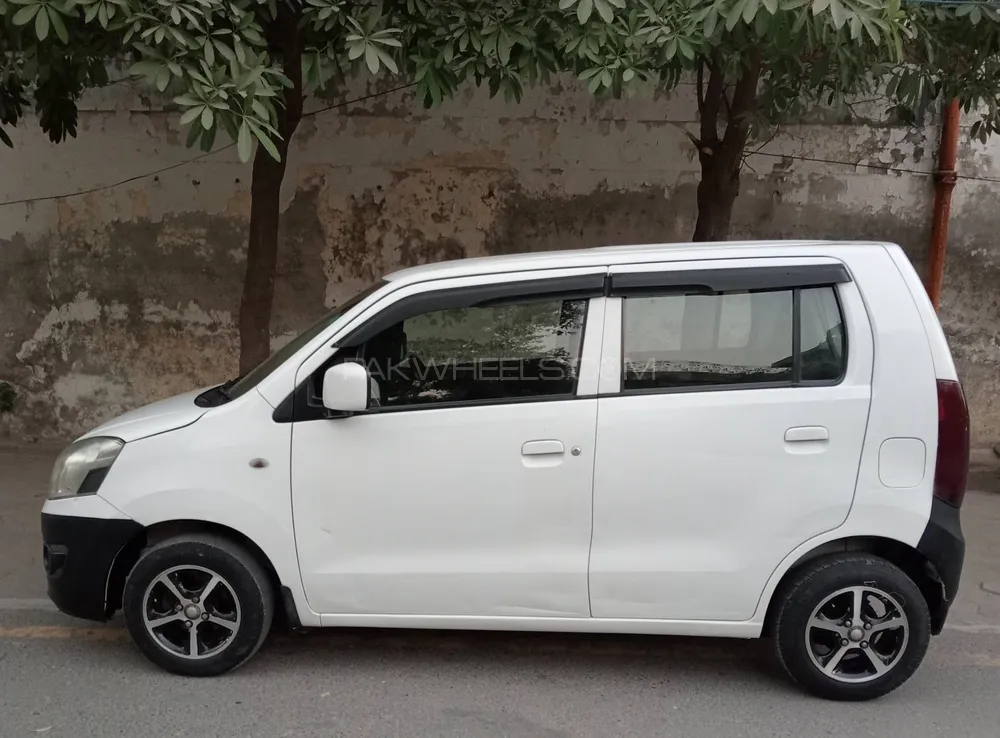 Suzuki Wagon R 2016 for Sale in Lahore Image-1