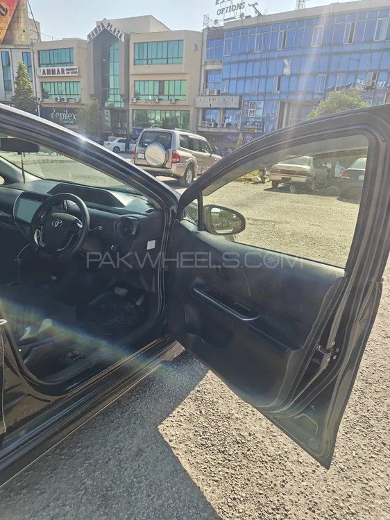 Toyota Aqua 2017 for Sale in Islamabad Image-1