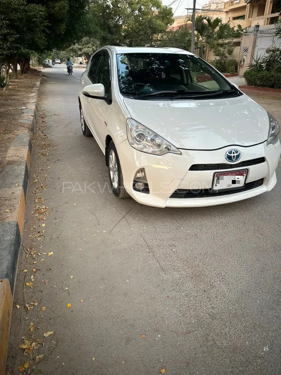 Toyota Aqua 2013 for Sale in Karachi Image-1