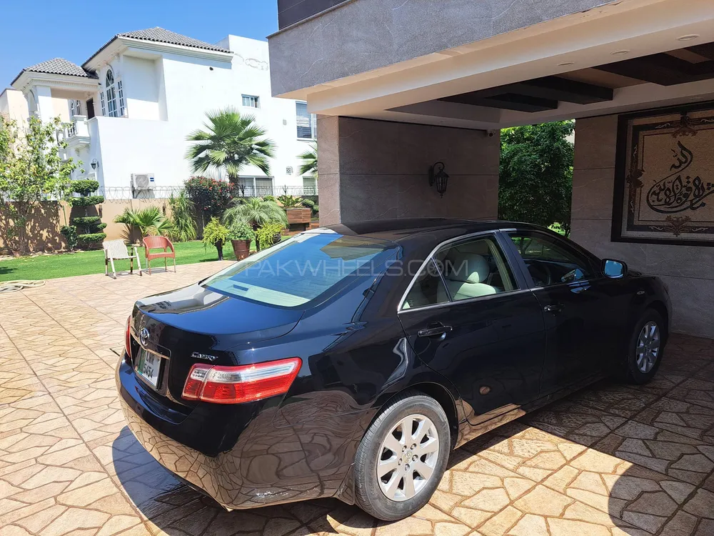 Toyota Camry 2006 for Sale in Lahore Image-1