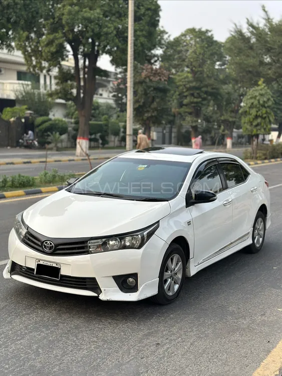 Toyota Corolla 2015 for Sale in Gujranwala Image-1