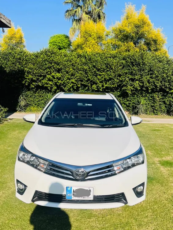 Toyota Corolla 2016 for Sale in Islamabad Image-1