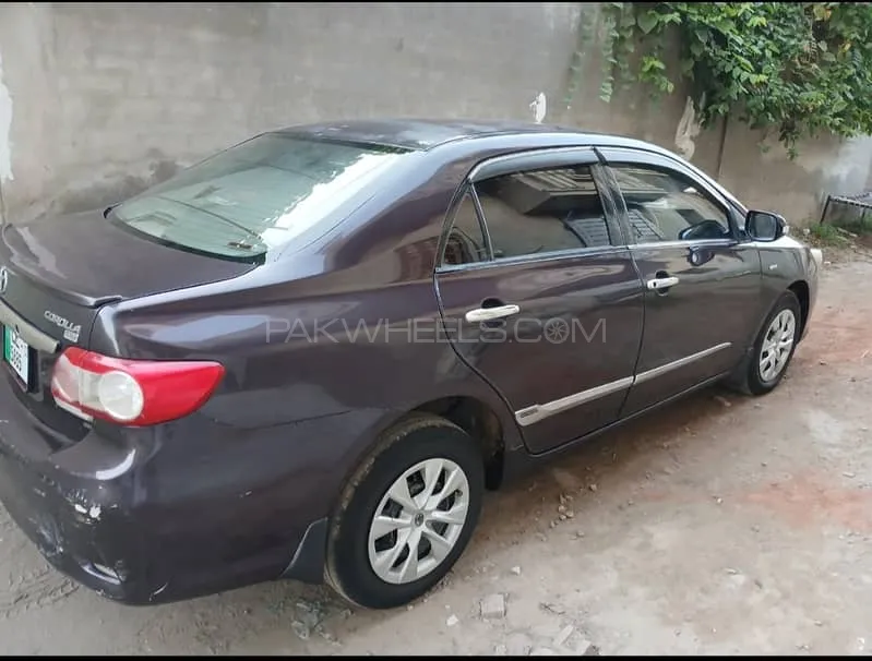 Toyota Corolla 2013 for Sale in Mandi bahauddin Image-1