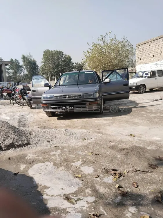 Toyota Corolla 1990 for Sale in Mardan Image-1