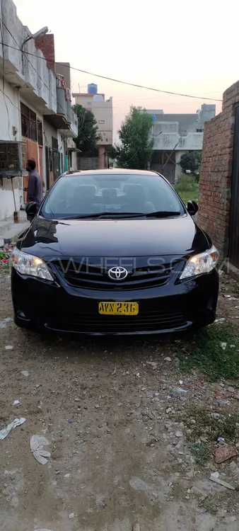 Toyota Corolla 2011 for Sale in Lahore Image-1