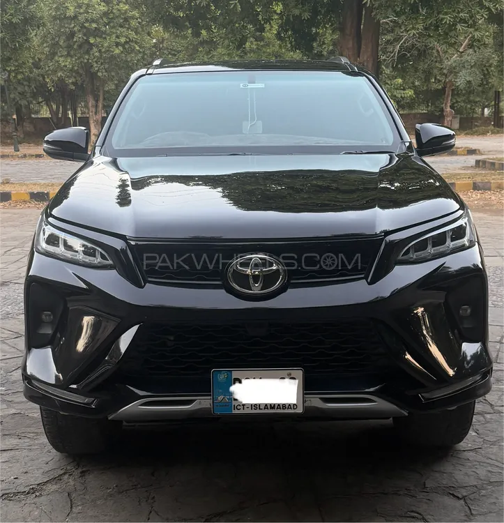 Toyota Fortuner 2022 for Sale in Islamabad Image-1