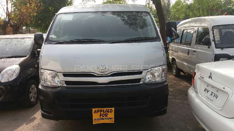 Toyota Hiace 2012 for Sale in Islamabad Image-1