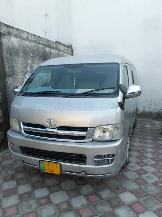 Toyota Hiace 2010 for Sale in Dina Image-1