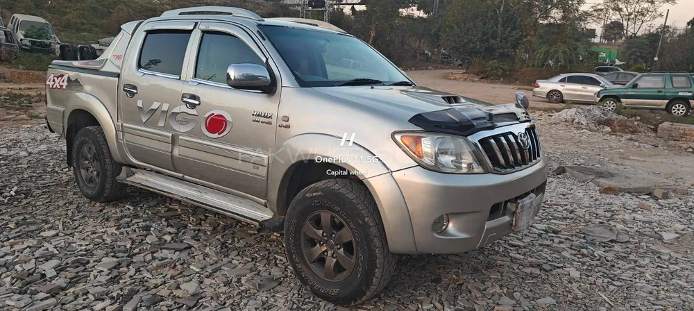 Toyota Hilux 2005 for Sale in Islamabad Image-1