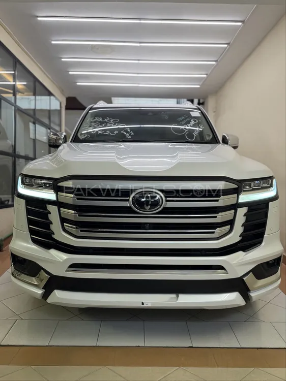 Toyota Land Cruiser 2022 for Sale in Lahore Image-1