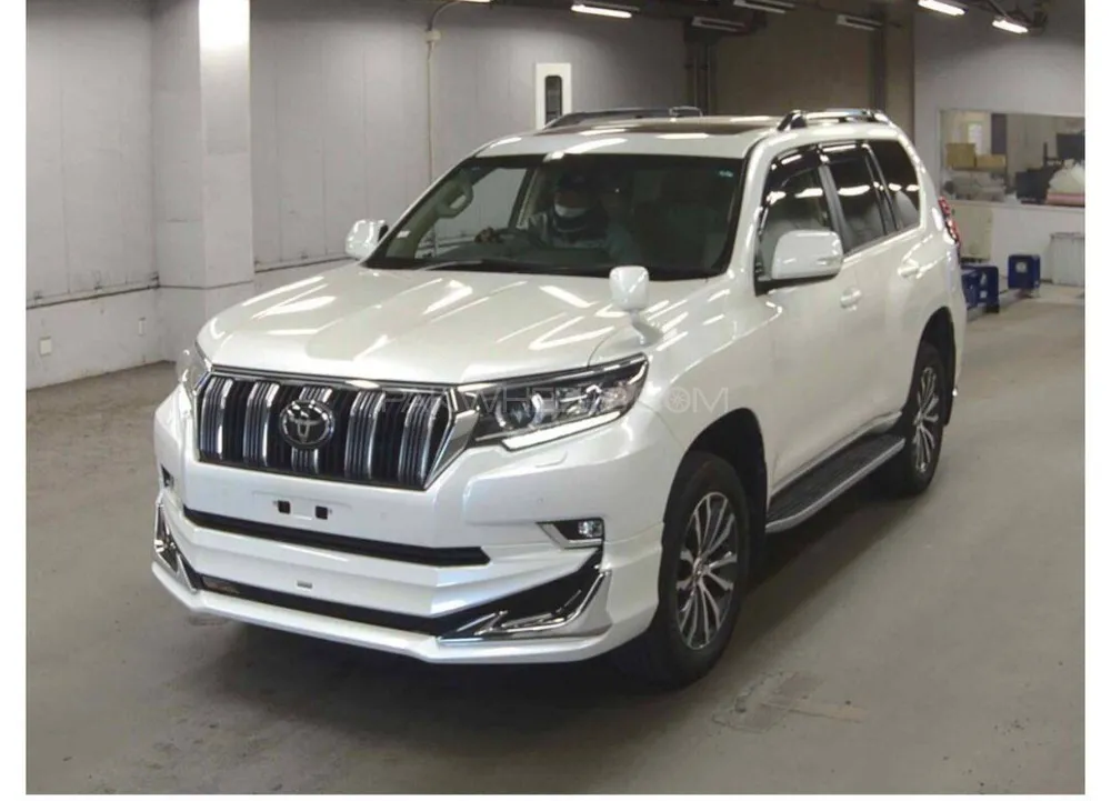 Toyota Prado 2021 for Sale in Islamabad Image-1