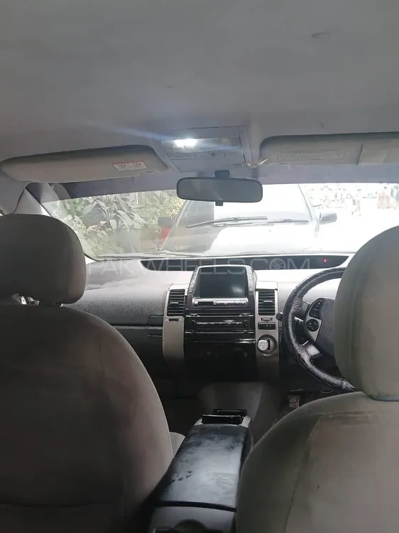 Toyota Prius 2007 for Sale in Peshawar Image-1
