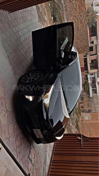 Toyota Prius 2016 for Sale in Bahawalpur Image-1
