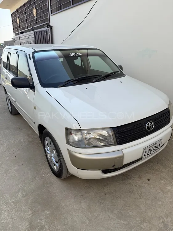Toyota Probox 2006 for Sale in Islamabad Image-1