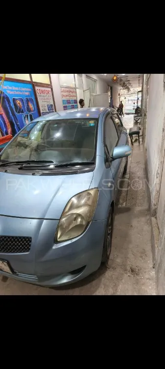 Toyota Vitz 2007 for Sale in Lahore Image-1