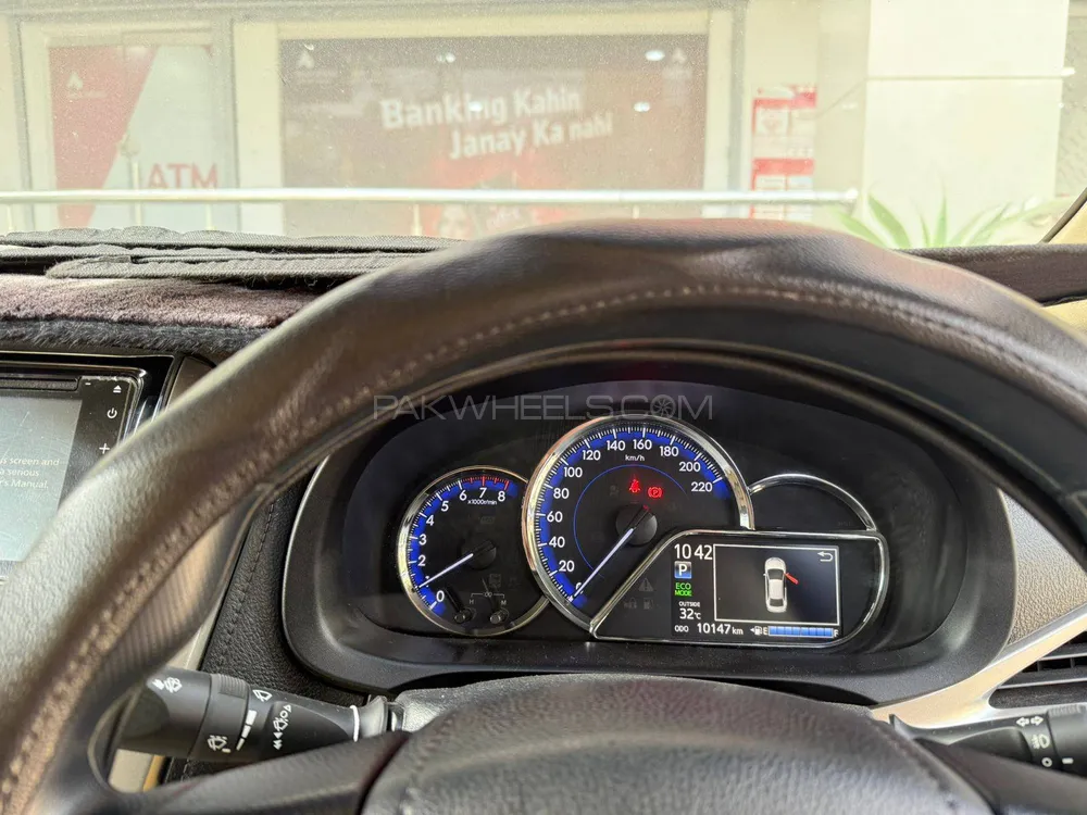 Toyota Yaris Sedan 2023 for Sale in Karachi Image-1