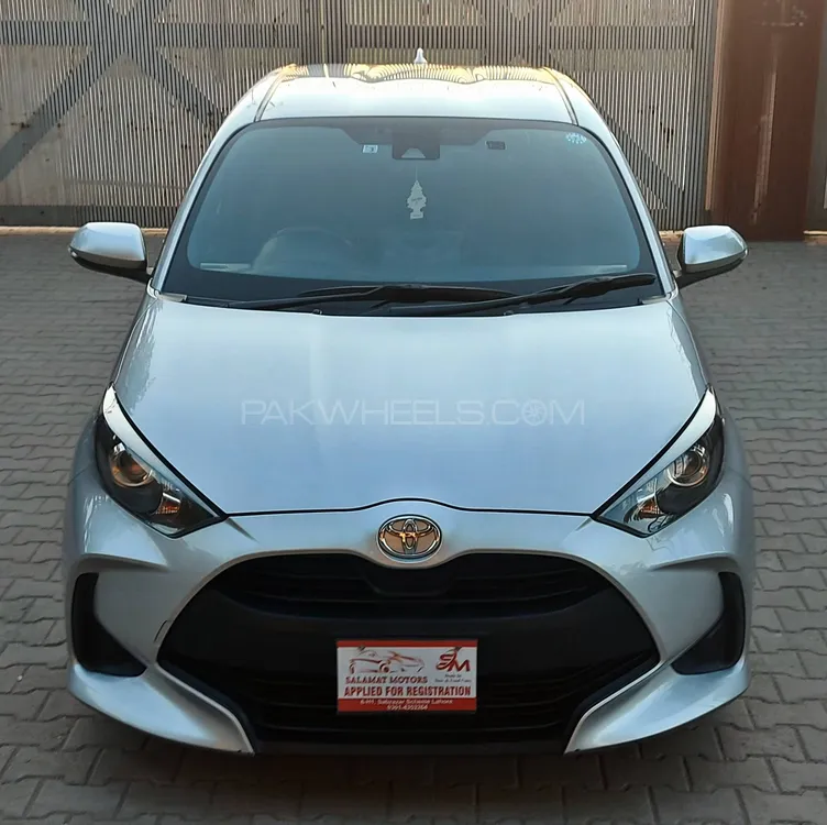 Toyota Yaris Hatchback 2022 for Sale in Peshawar Image-1