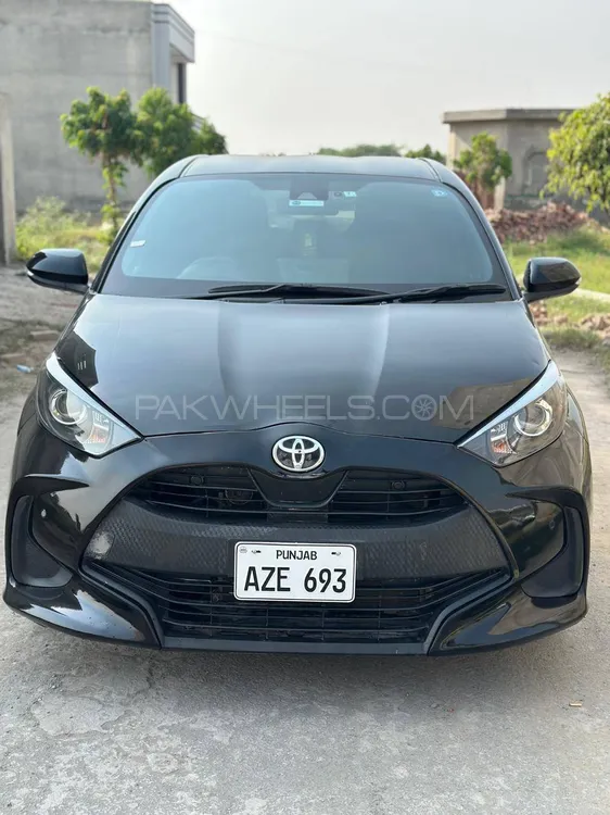Toyota Yaris Hatchback 2020 for Sale in Lahore Image-1