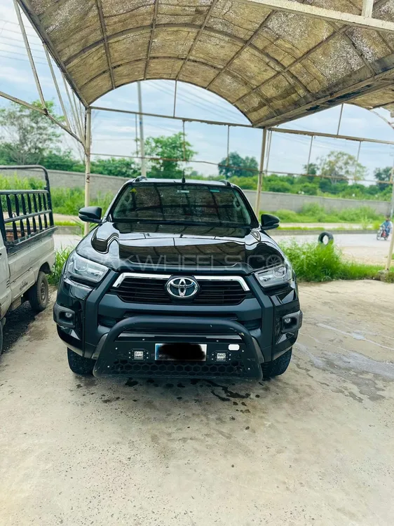 Toyota Hilux 2023 for Sale in Islamabad Image-1