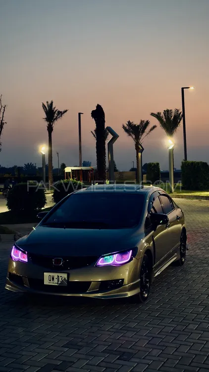 Honda Civic 2010 for Sale in Daska Image-1