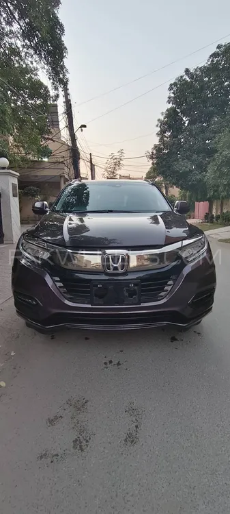 Honda Vezel 2020 for Sale in Lahore Image-1