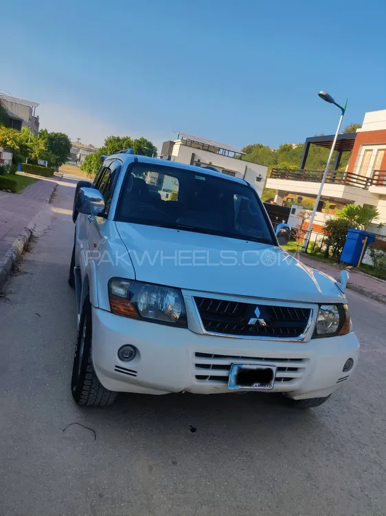 Mitsubishi Pajero 2007 for Sale in Rawalpindi Image-1