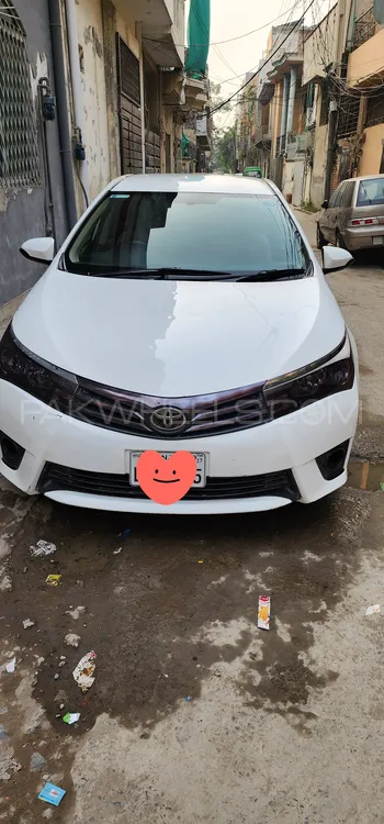 Toyota Corolla 2016 for Sale in Lahore Image-1