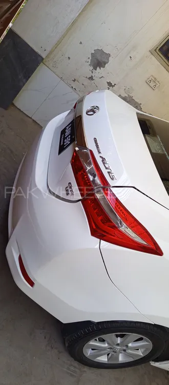 Toyota Corolla 2016 for Sale in Faisalabad Image-1