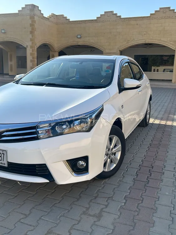 Toyota Corolla 2016 for Sale in Islamabad Image-1