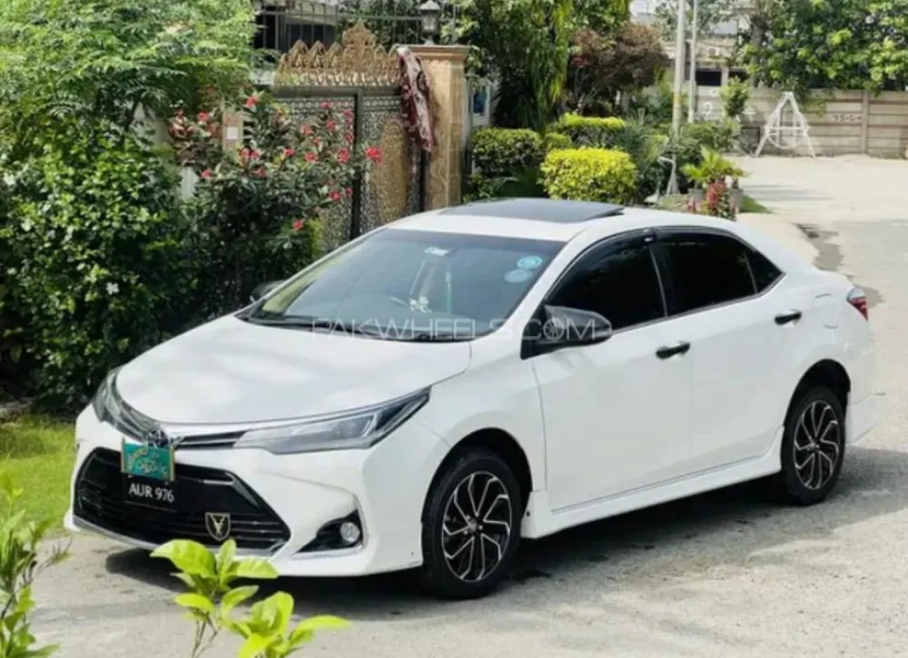 Toyota Corolla 2025 for Sale in Lahore Image-1