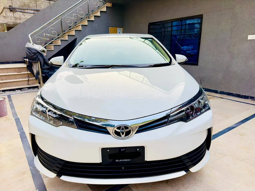 Toyota Corolla 2018 for Sale in Multan Image-1