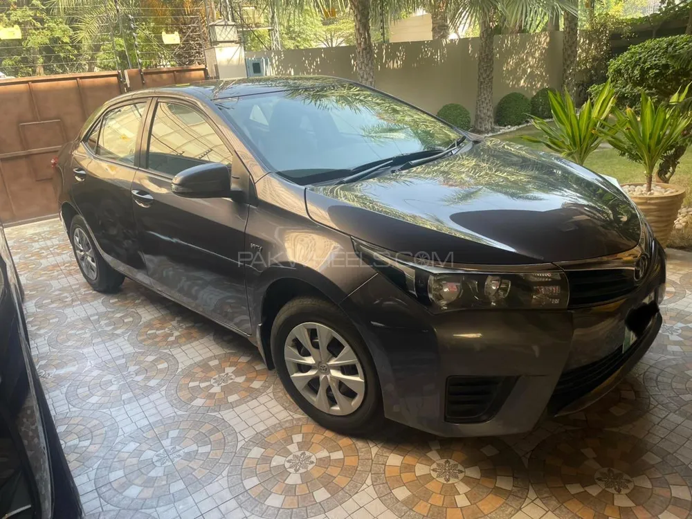 Toyota Corolla 2017 for Sale in Lahore Image-1