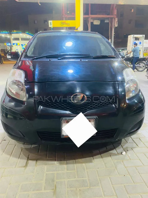 Toyota Vitz 2008 for Sale in Karachi Image-1