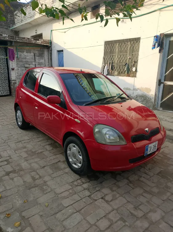 Toyota Vitz 2002 for Sale in Swabi Image-1