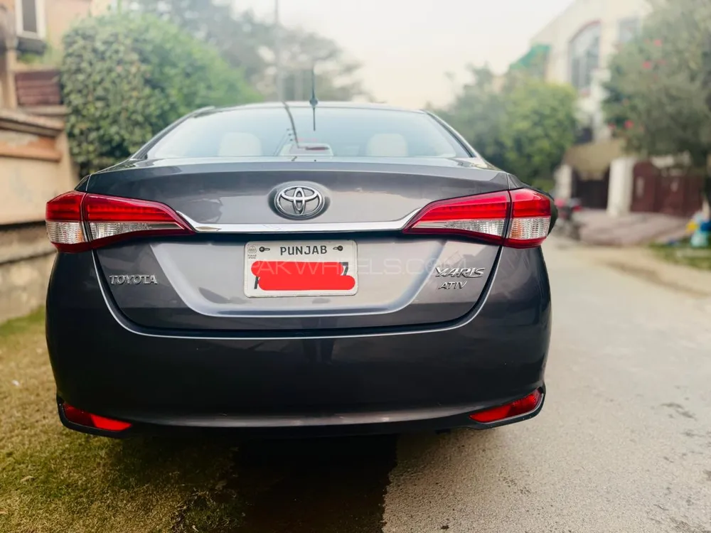 Toyota Yaris Sedan 2022 for Sale in Lahore Image-1