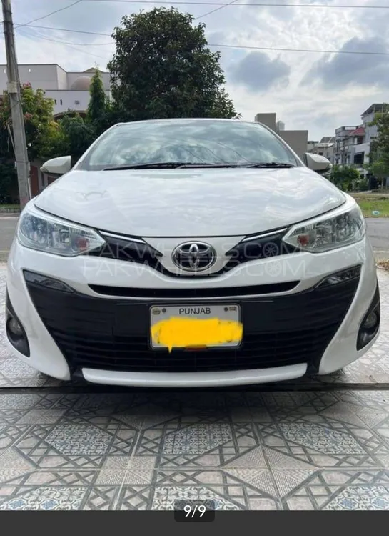 Toyota Yaris Sedan 2020 for Sale in Lahore Image-1