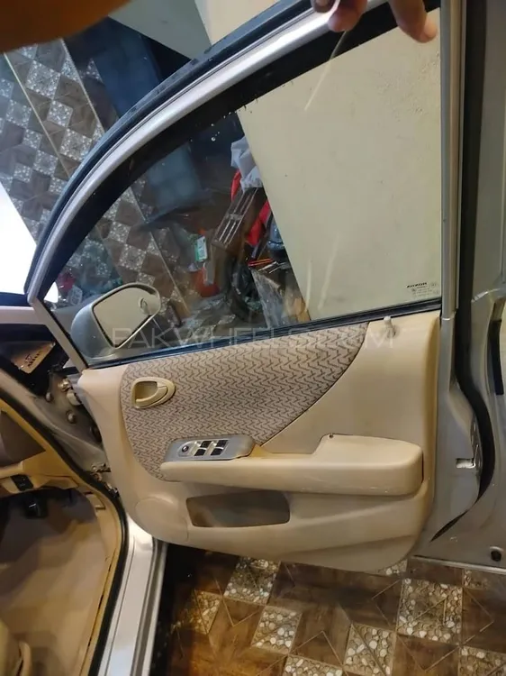 Honda City 2005 for Sale in Lahore Image-1