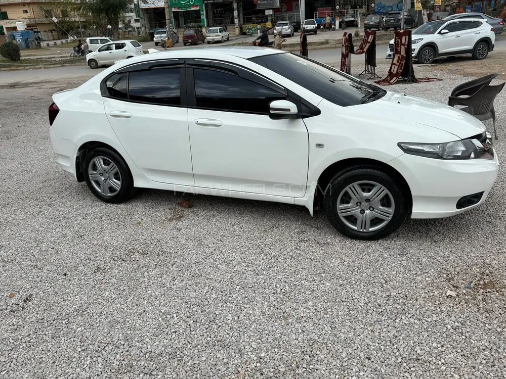 Honda City 2013 for Sale in Islamabad Image-1