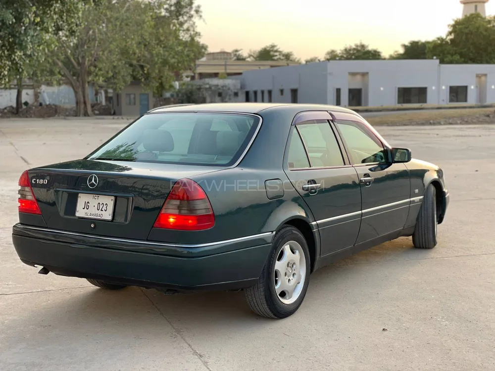 Mercedes Benz C Class 1995 for Sale in Lahore Image-1