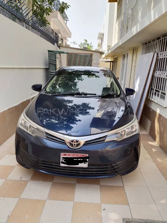 Toyota Corolla 2019 for Sale in Karachi Image-1