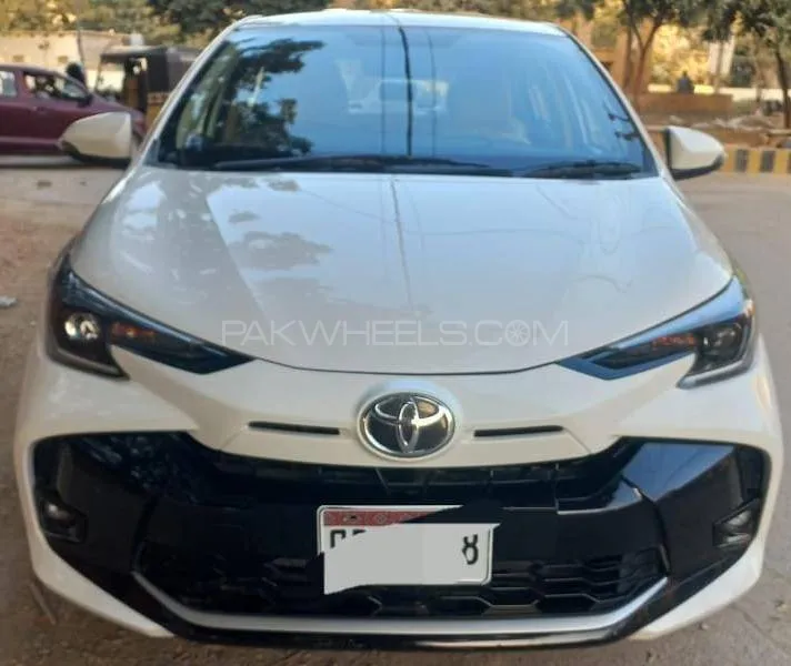 Toyota Yaris Sedan 2025 for Sale in Karachi Image-1