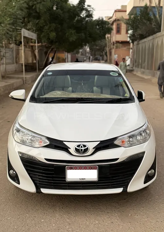 Toyota Yaris Sedan 2020 for Sale in Karachi Image-1
