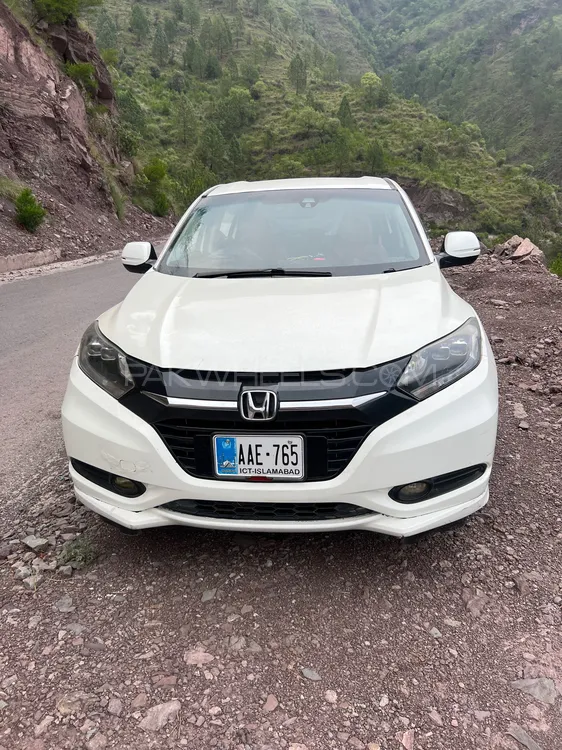 Honda Vezel 2014 for Sale in Islamabad Image-1
