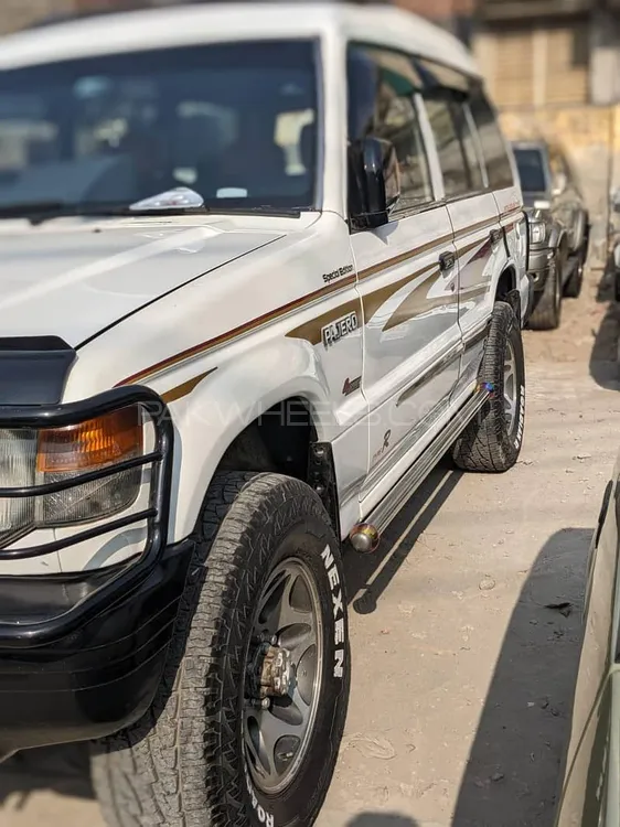 Mitsubishi Pajero 1993 for Sale in Lahore Image-1