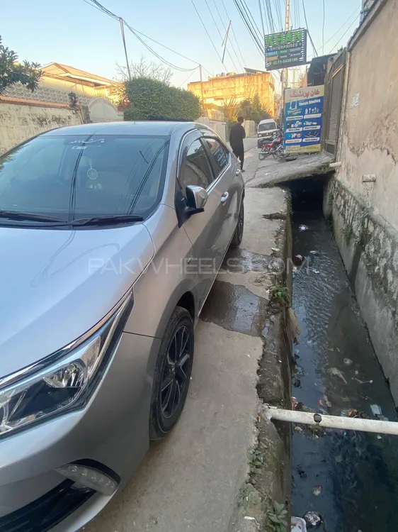 Toyota Corolla 2020 for Sale in Abbottabad Image-1