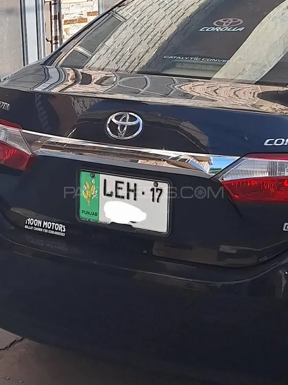 Toyota Corolla 2017 for Sale in Faisalabad Image-1